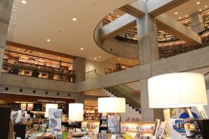 中央図書館2写真